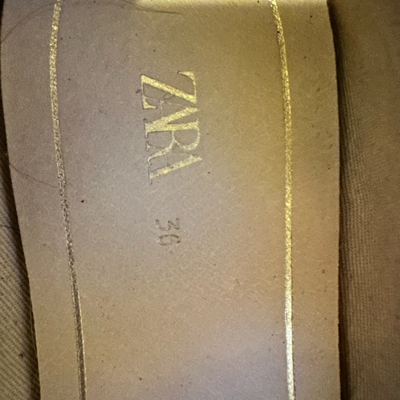 Zara flats embellishment - Picture 4 of 5
